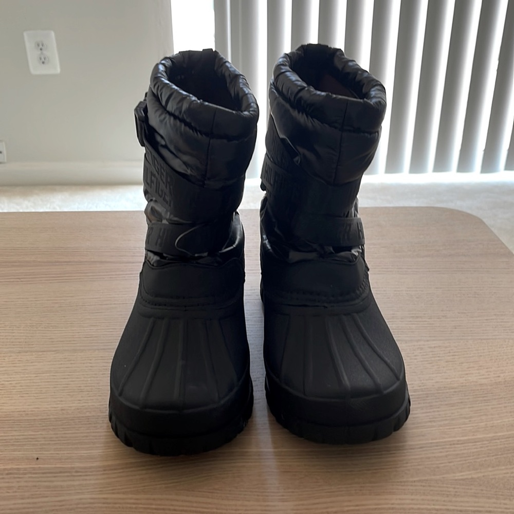 New Tommy Hilfiger Macky boots